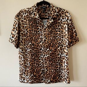 F21 Men’s leopard print button down S